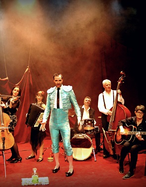 Lindy Larsson and Bon Bon Band